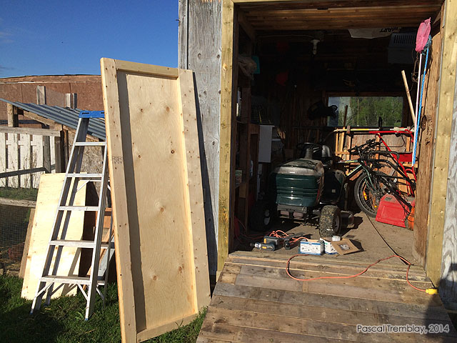 Comment installer une porte de cabanon en bois - Remise en bois