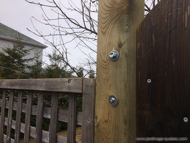 Porte de clôture en bois - cloture pvc