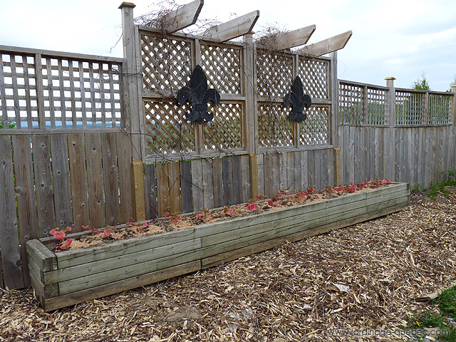 Comment construire une clôture de jardin - Clôture rigide