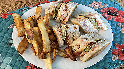 Club sandwich au homard