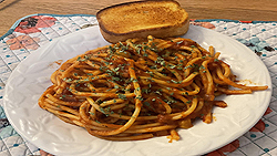 Recette de Spaghetti sauce tomate maison