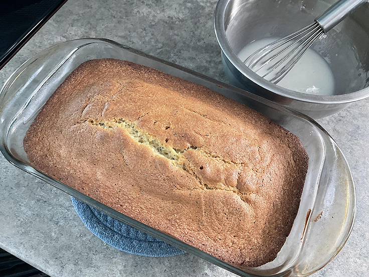 Pain au citron et graines de pavot