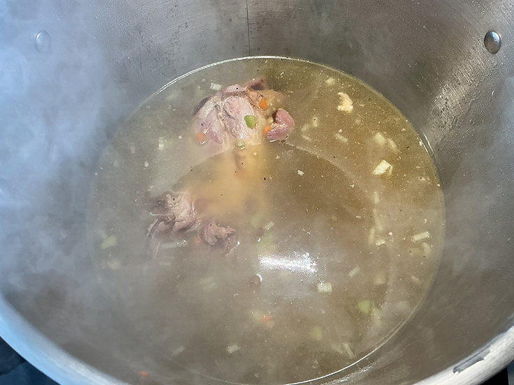 Soupe aux pois traditionnelle