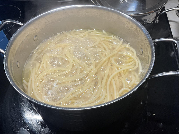 Recette de Spaghetti sauce tomate maison