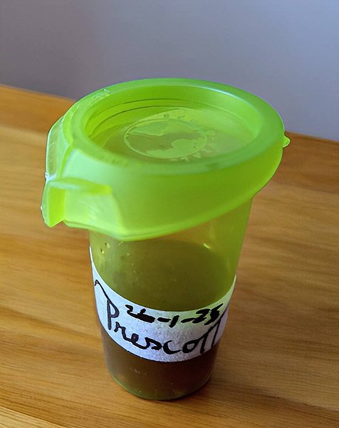 Stratification avec thé noir